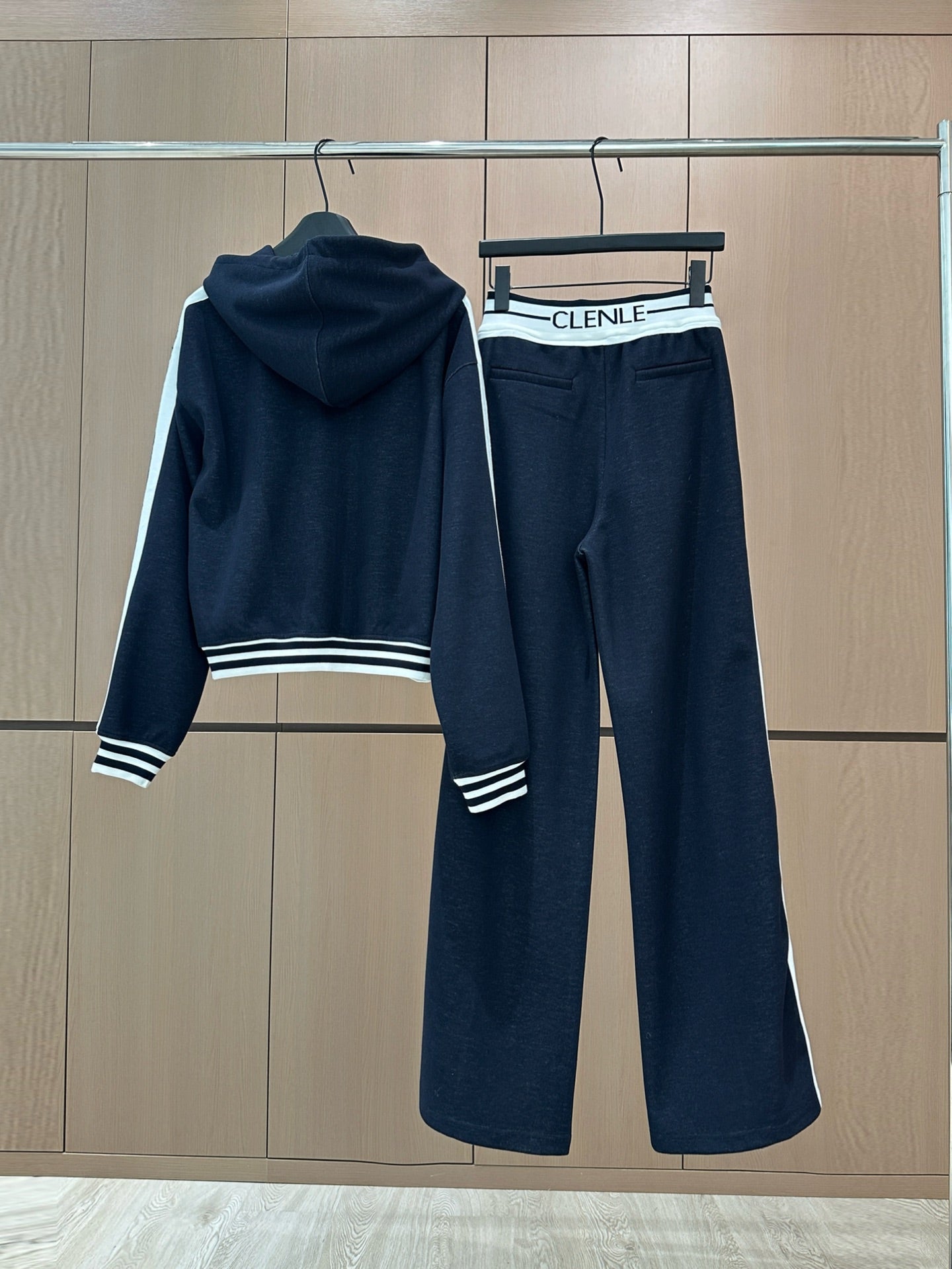 Color-blocked casual suit