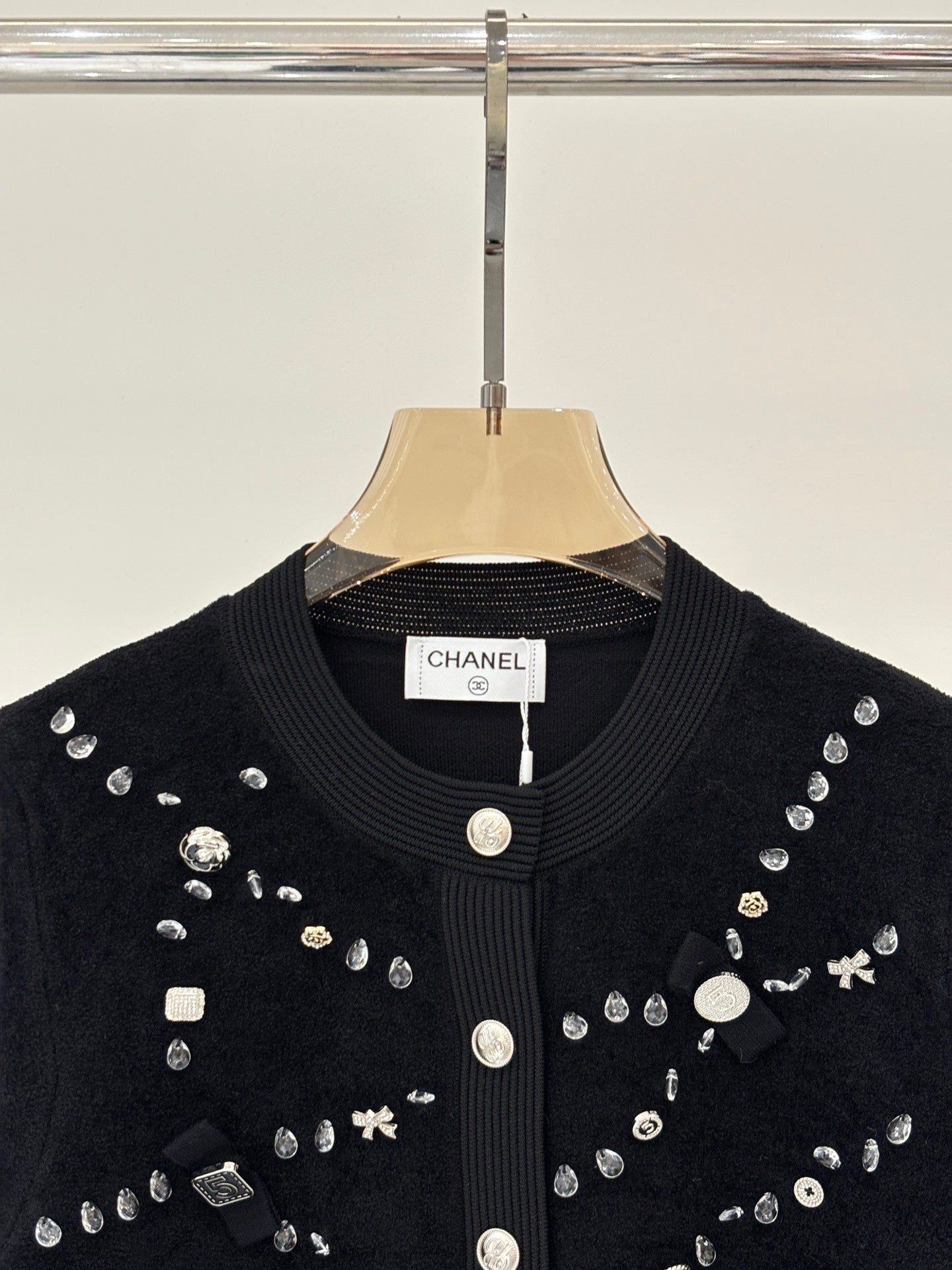 25NEW Beaded Knit Cardigan