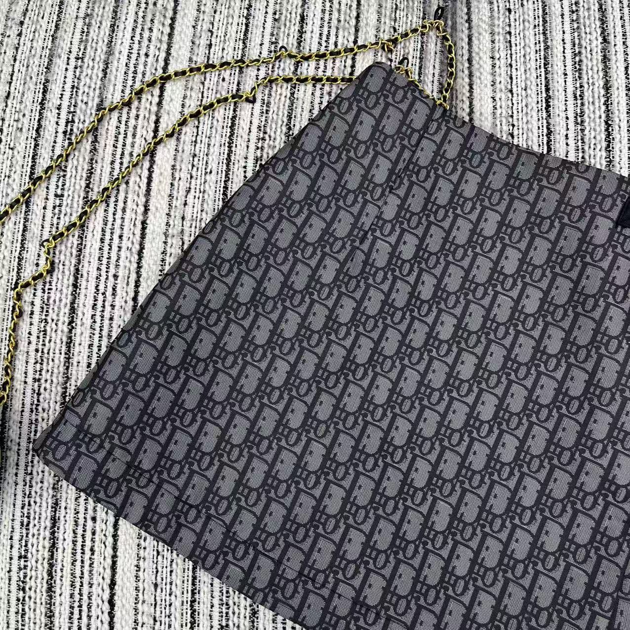 25 NEW Jacquard Shorts/Skirt