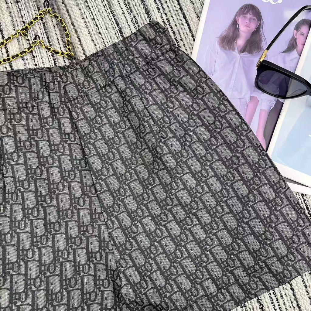 25 NEW Jacquard Shorts/Skirt