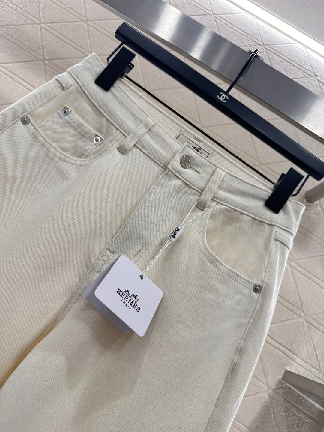 26NEW Folded Hem Straight Leg Trousers