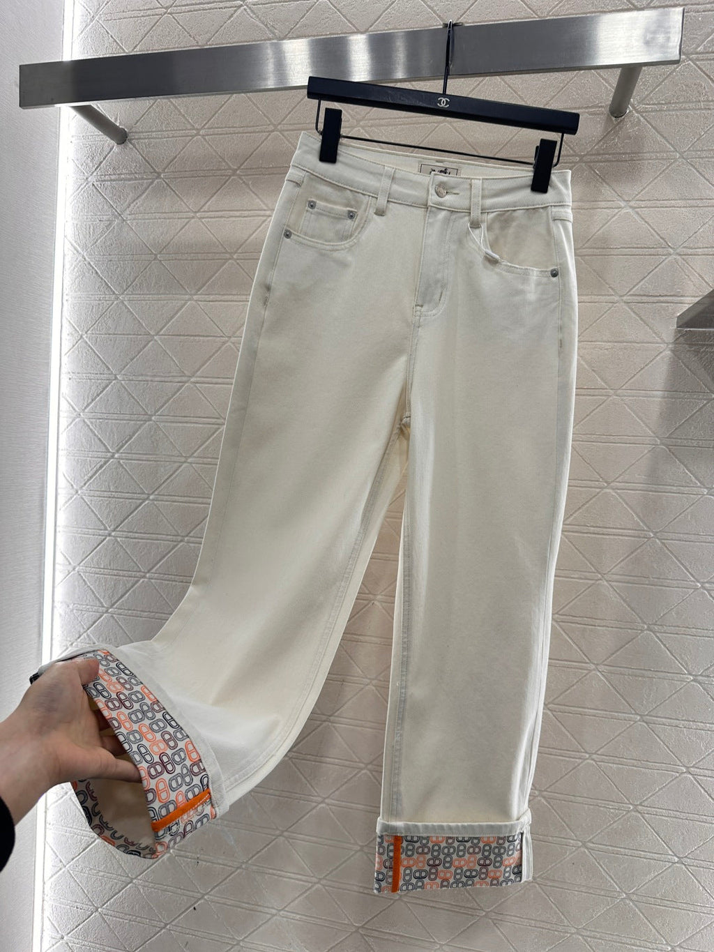 26NEW Folded Hem Straight Leg Trousers