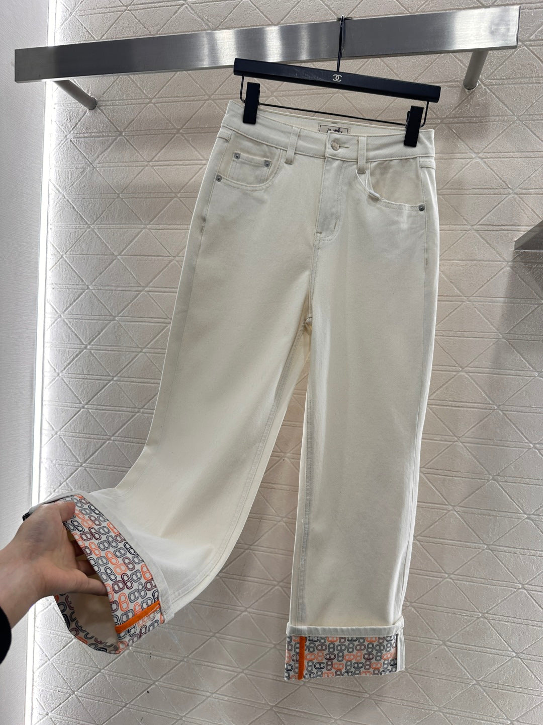 26NEW Folded Hem Straight Leg Trousers
