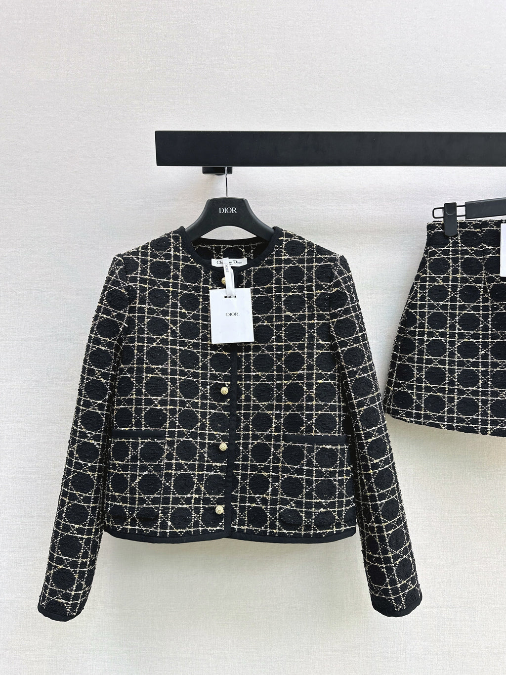 26 NEW Tartan Suit