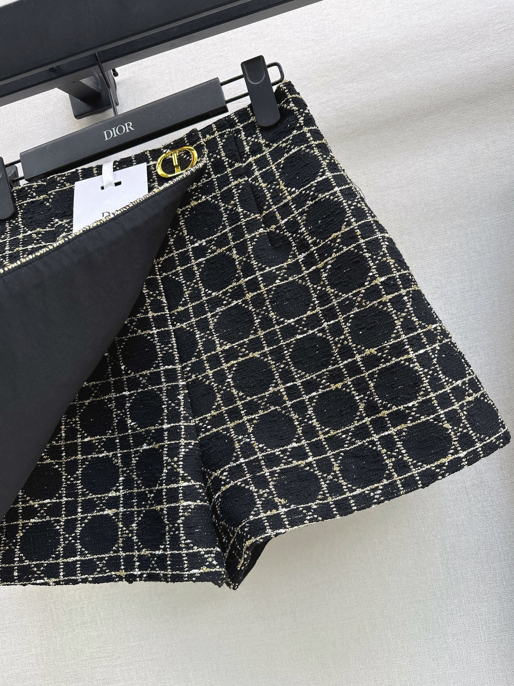 26 NEW Tartan Suit