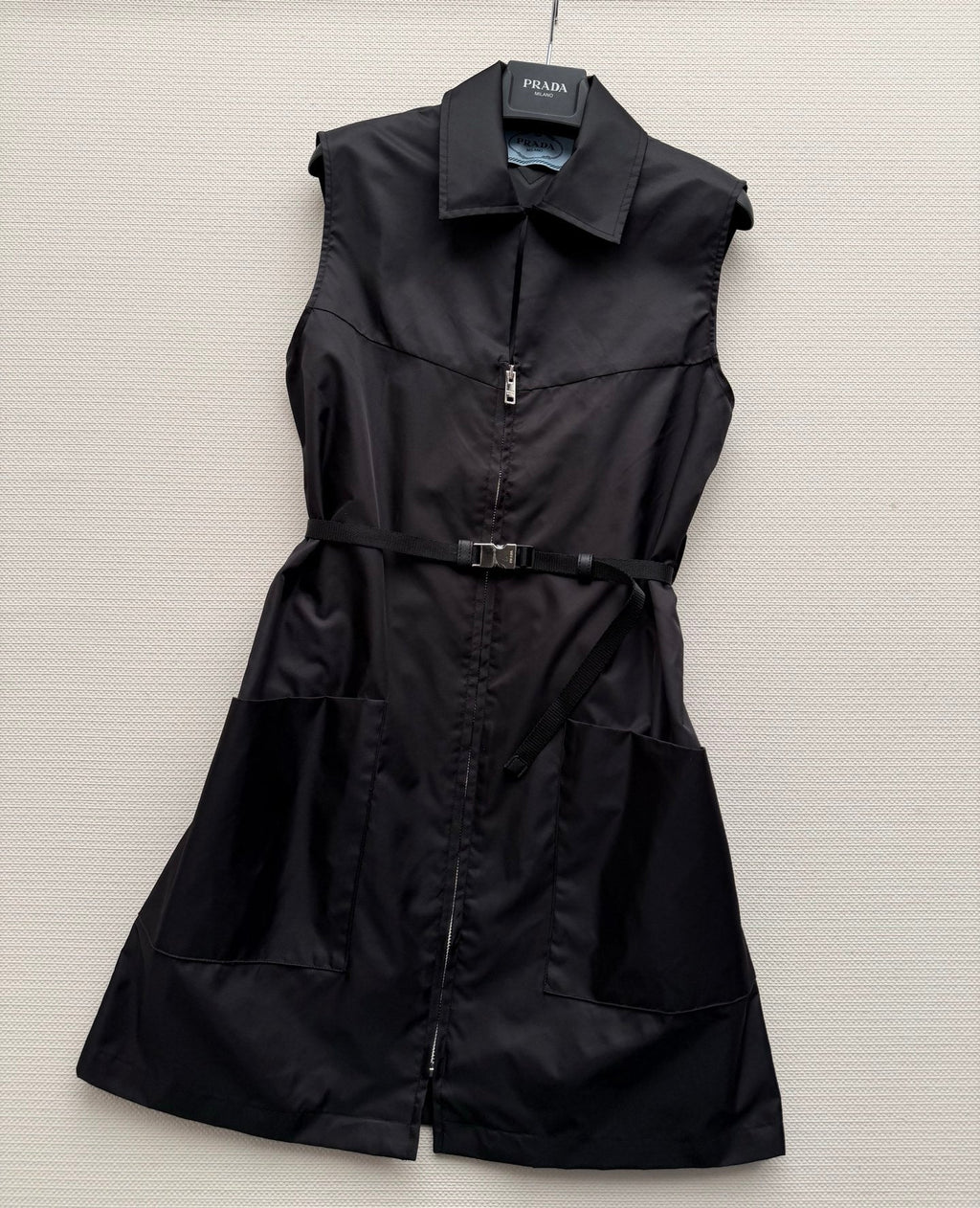 26 NEW sleeveless dress