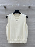 26NEW Stylish Slim-Fit Knitted Vest