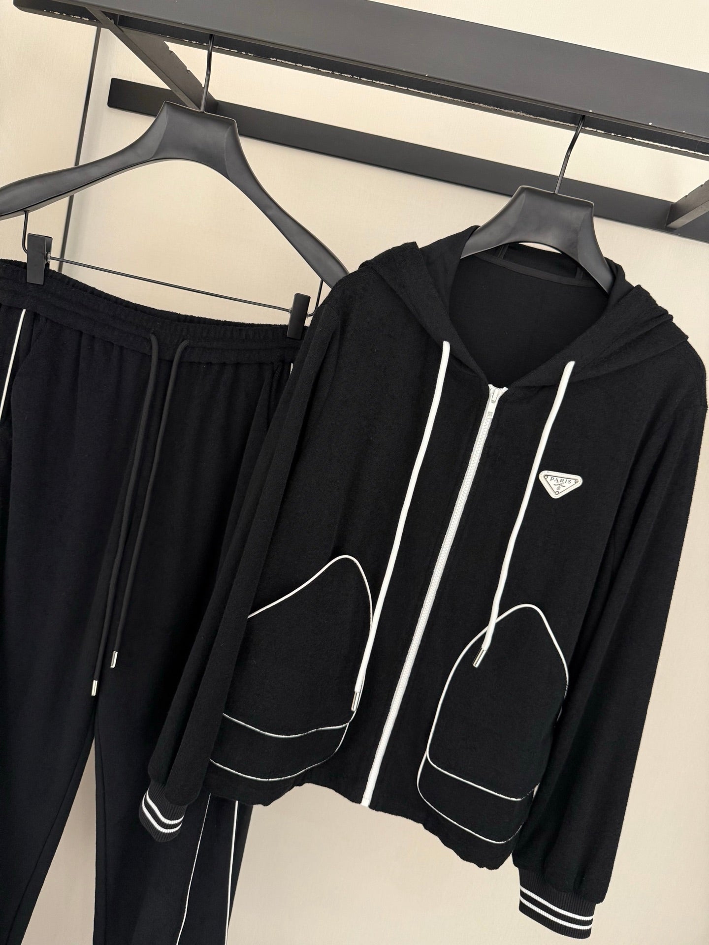 Classic black and white matching set