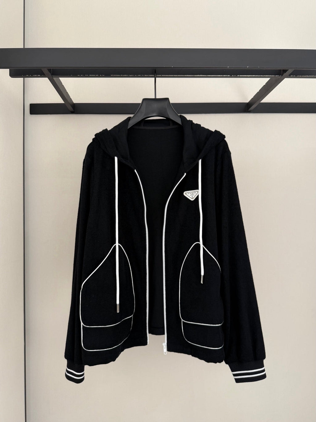 Classic black and white matching set