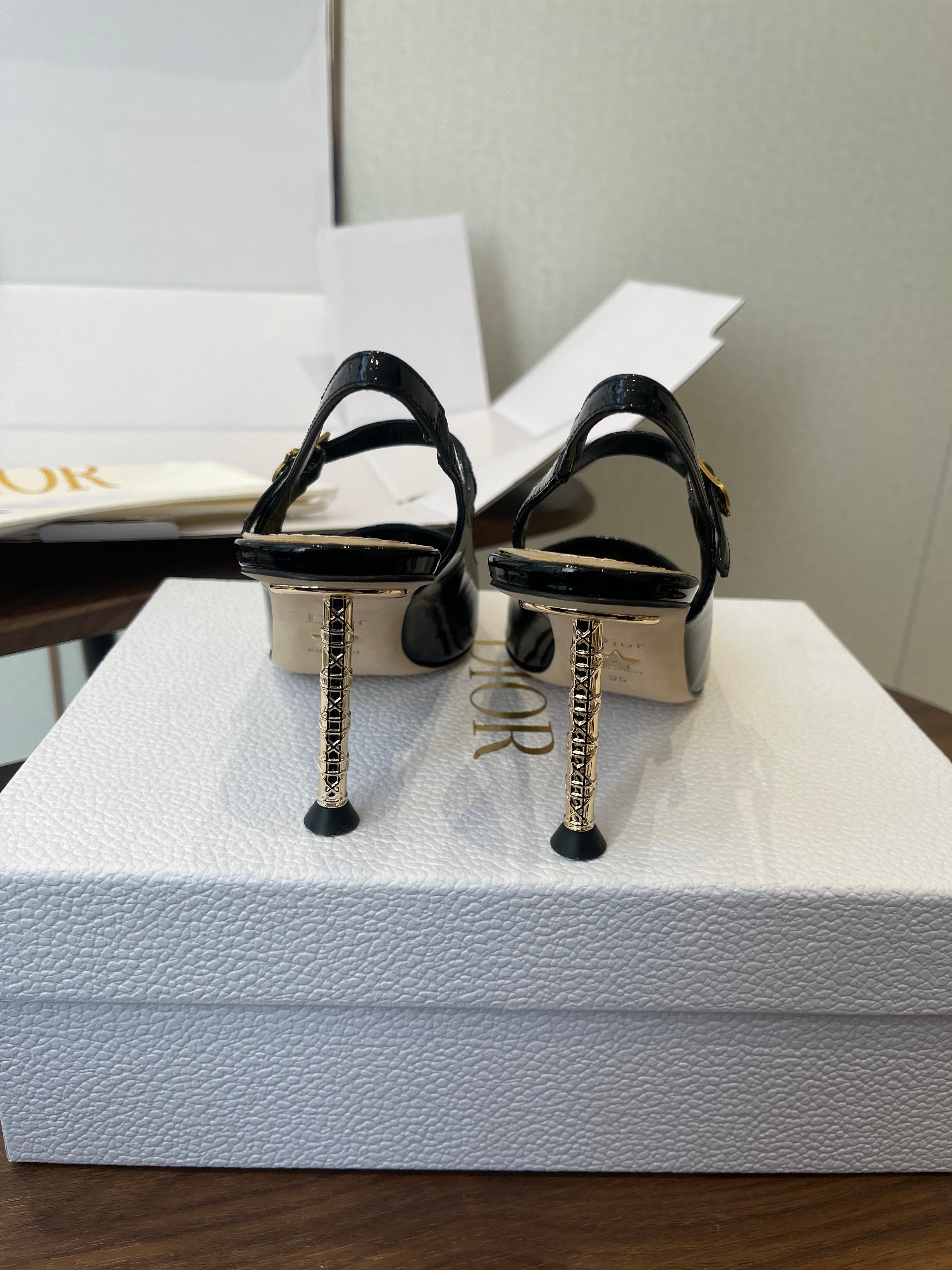 26NEW Slingback High Heels