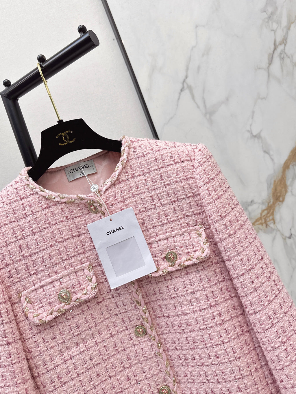 26NEW Pink Knitted Jacket