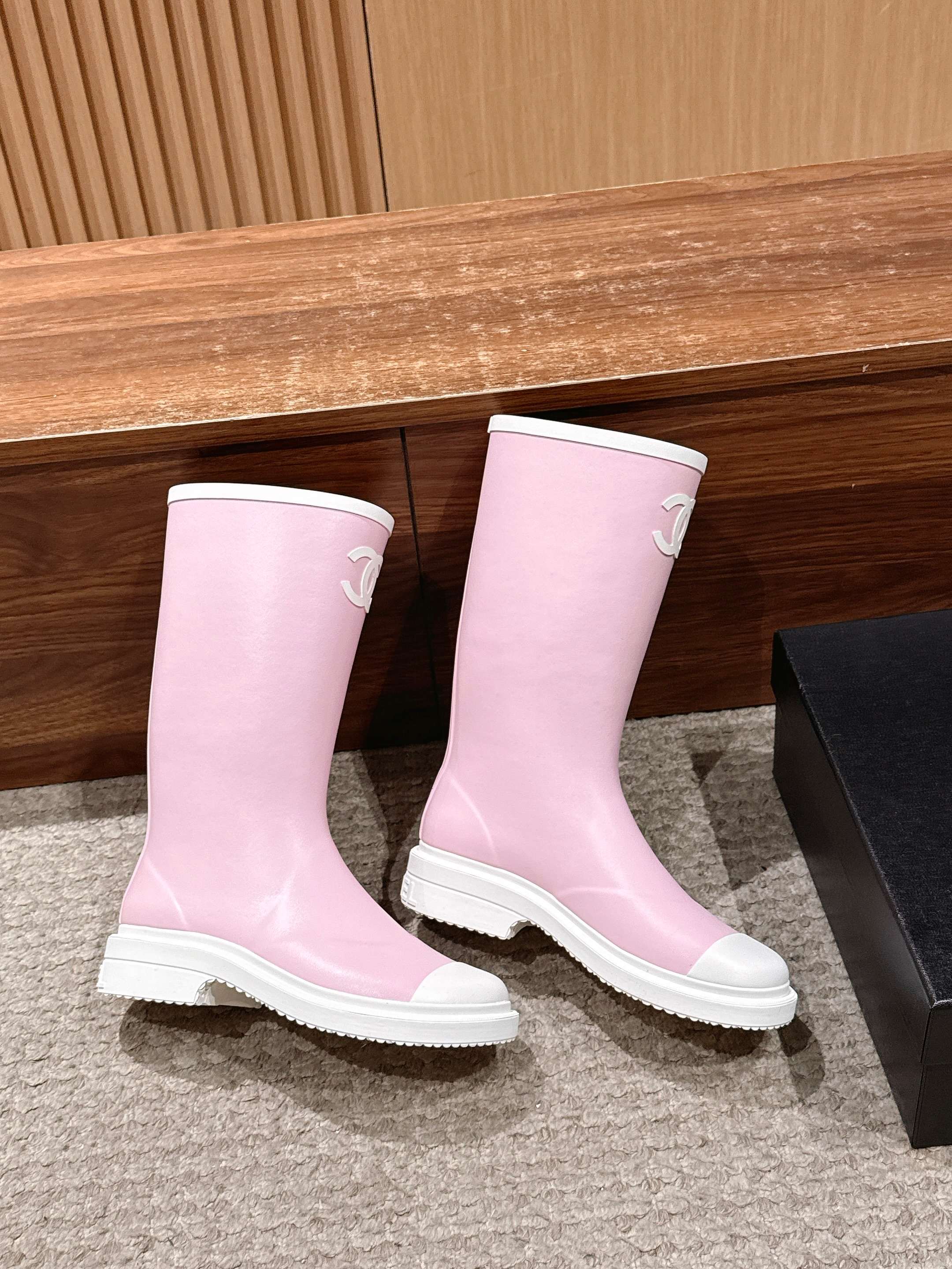 26NEW Rubber Anti-slip Rain Boots (Tall Boots)