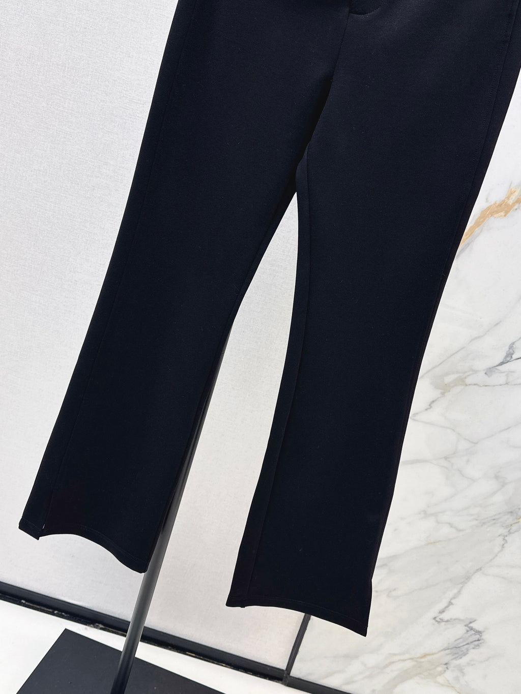 26NEW High-Waisted Flare Trousers