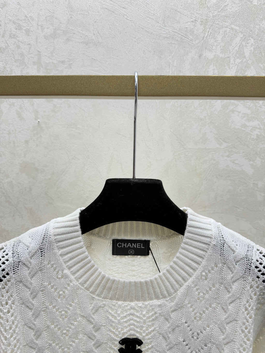 26NEW Solid Color Simple Hollow-Out Round Neck Knit Short Sleeve