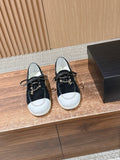 26NEW Color Block Suede Loafers
