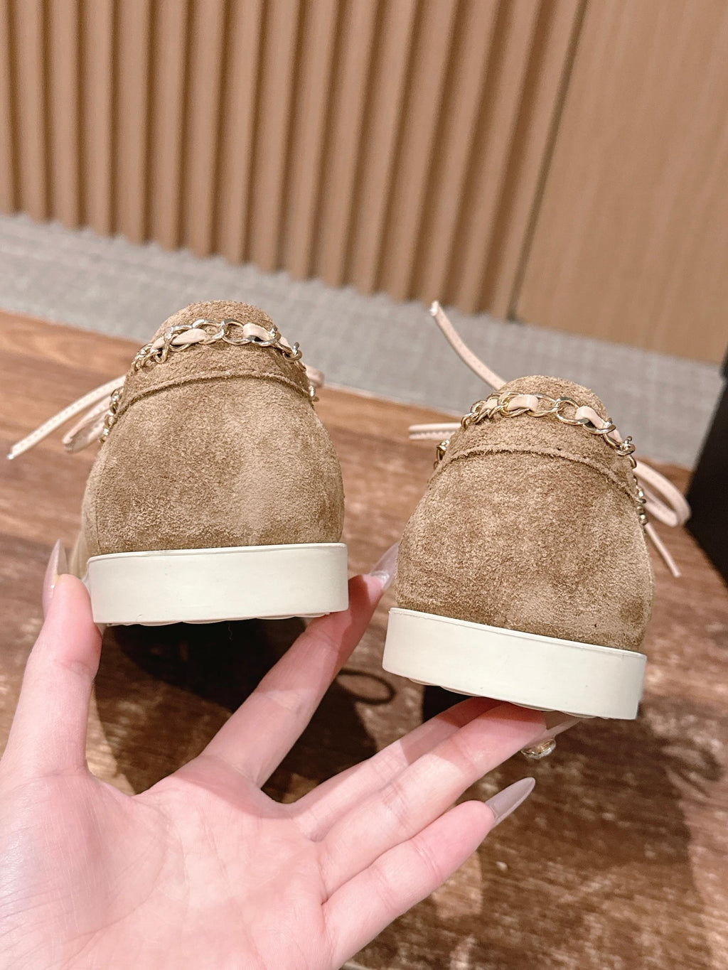 26NEW Color Block Suede Loafers