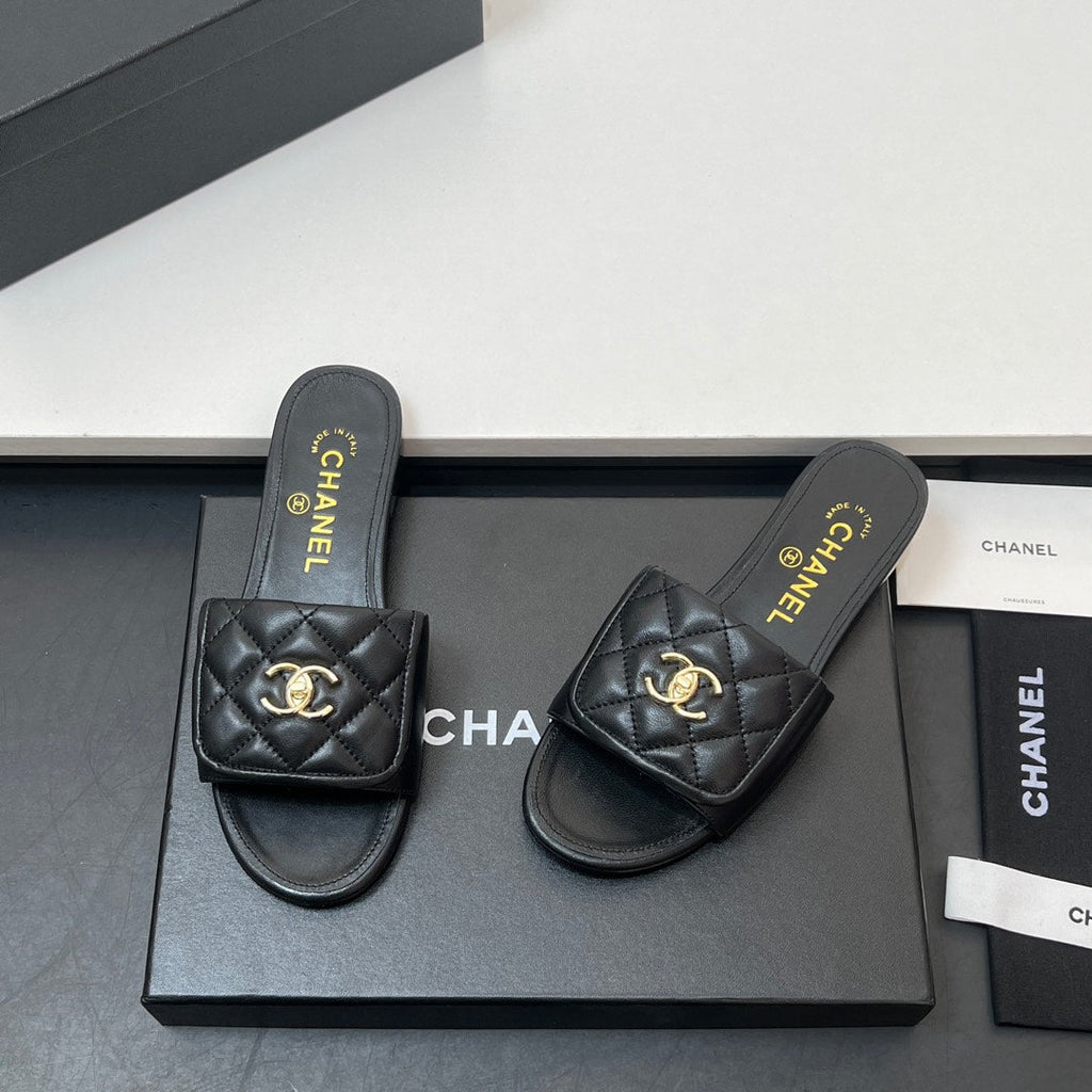 26NEW Sandals