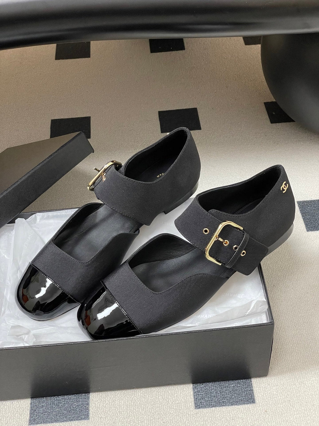26NEW square-toe Mary Jane shoes