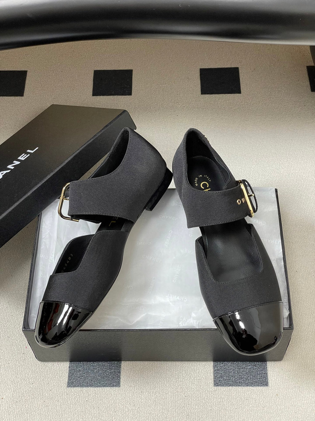 26NEW square-toe Mary Jane shoes