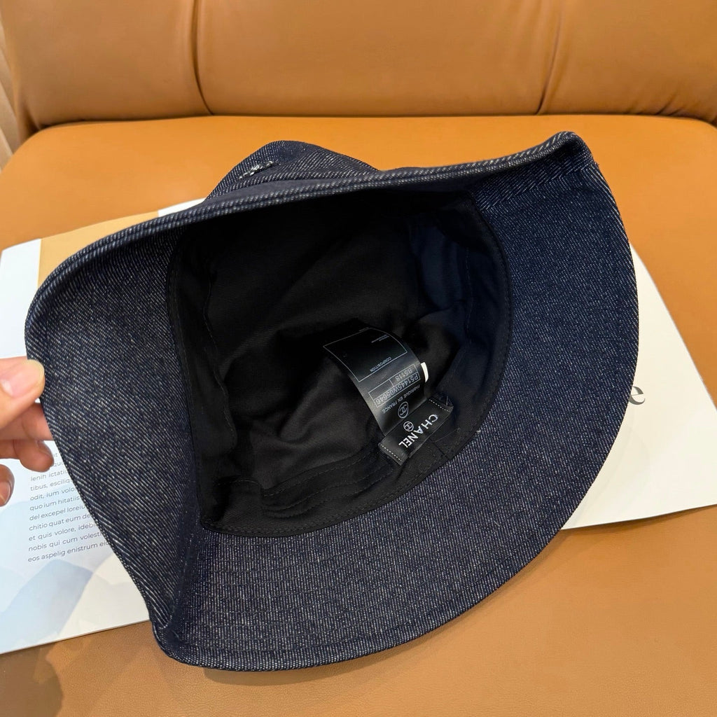 Cowboy bucket hat
