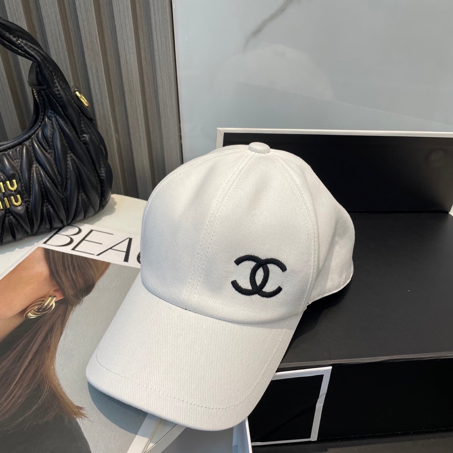 New double-sided embroidered baseball cap