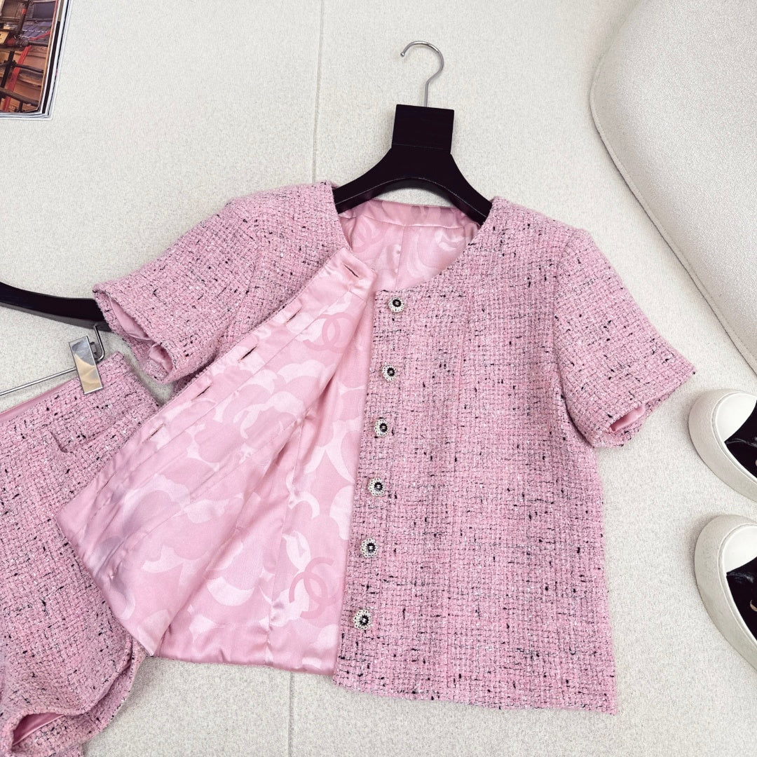 26NEW Early Spring Exquisite Knitted Set