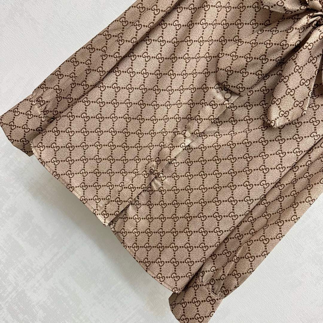 26NEW Lace-up Print Shirt