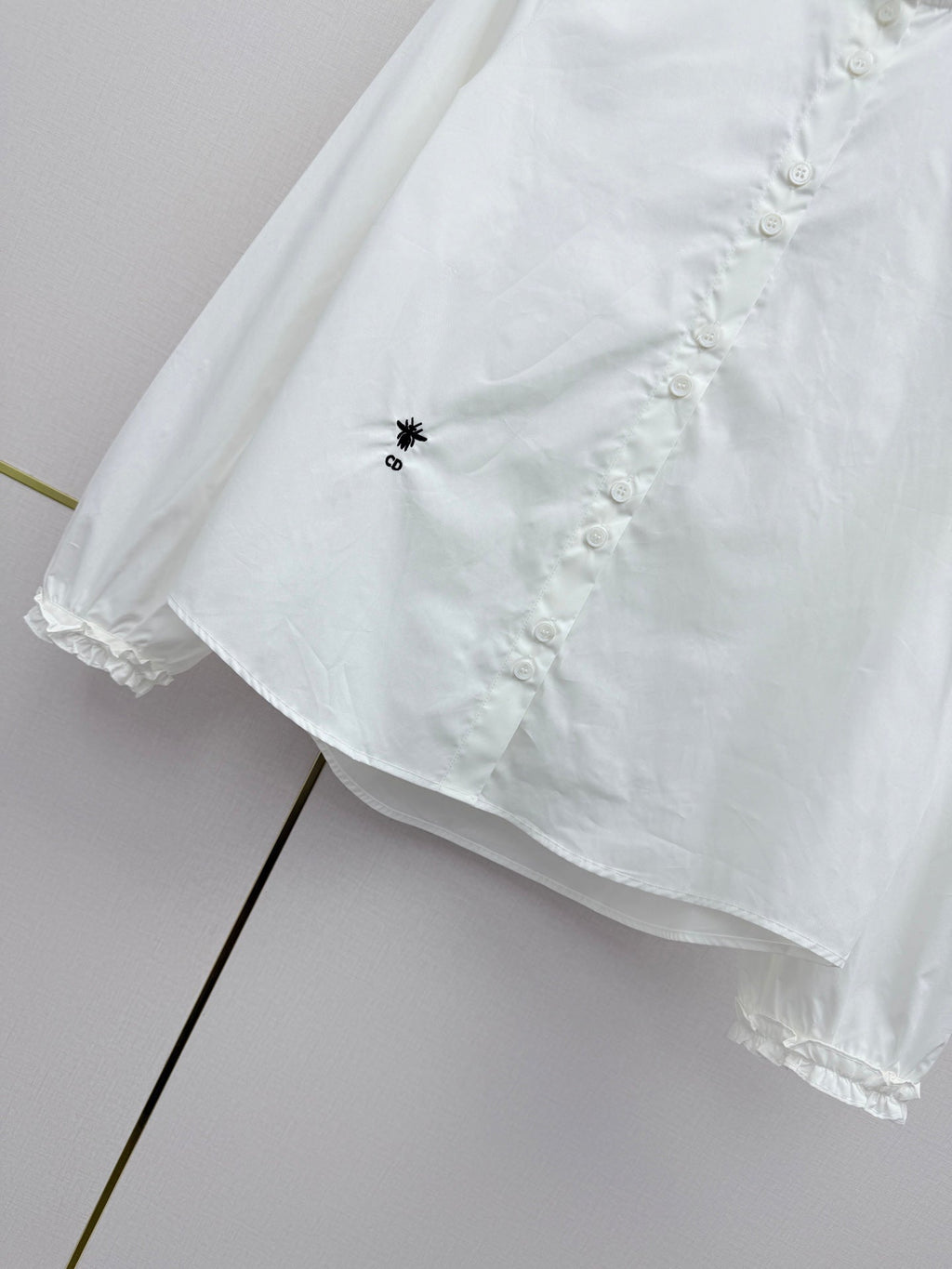 26NEW Ruffled Collar Long-Sleeve Shirt