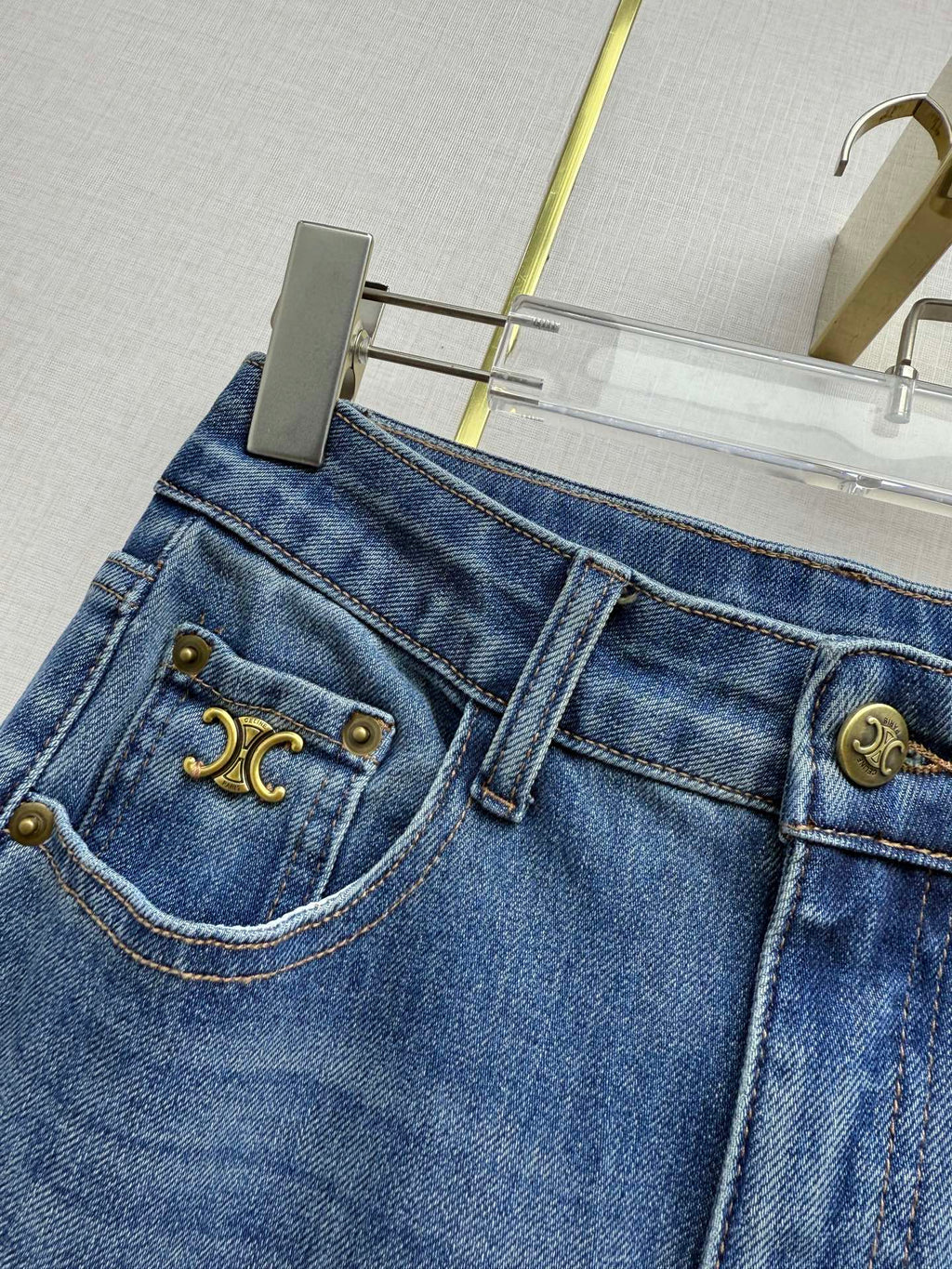 26NEW High-Waisted Flared Jeans