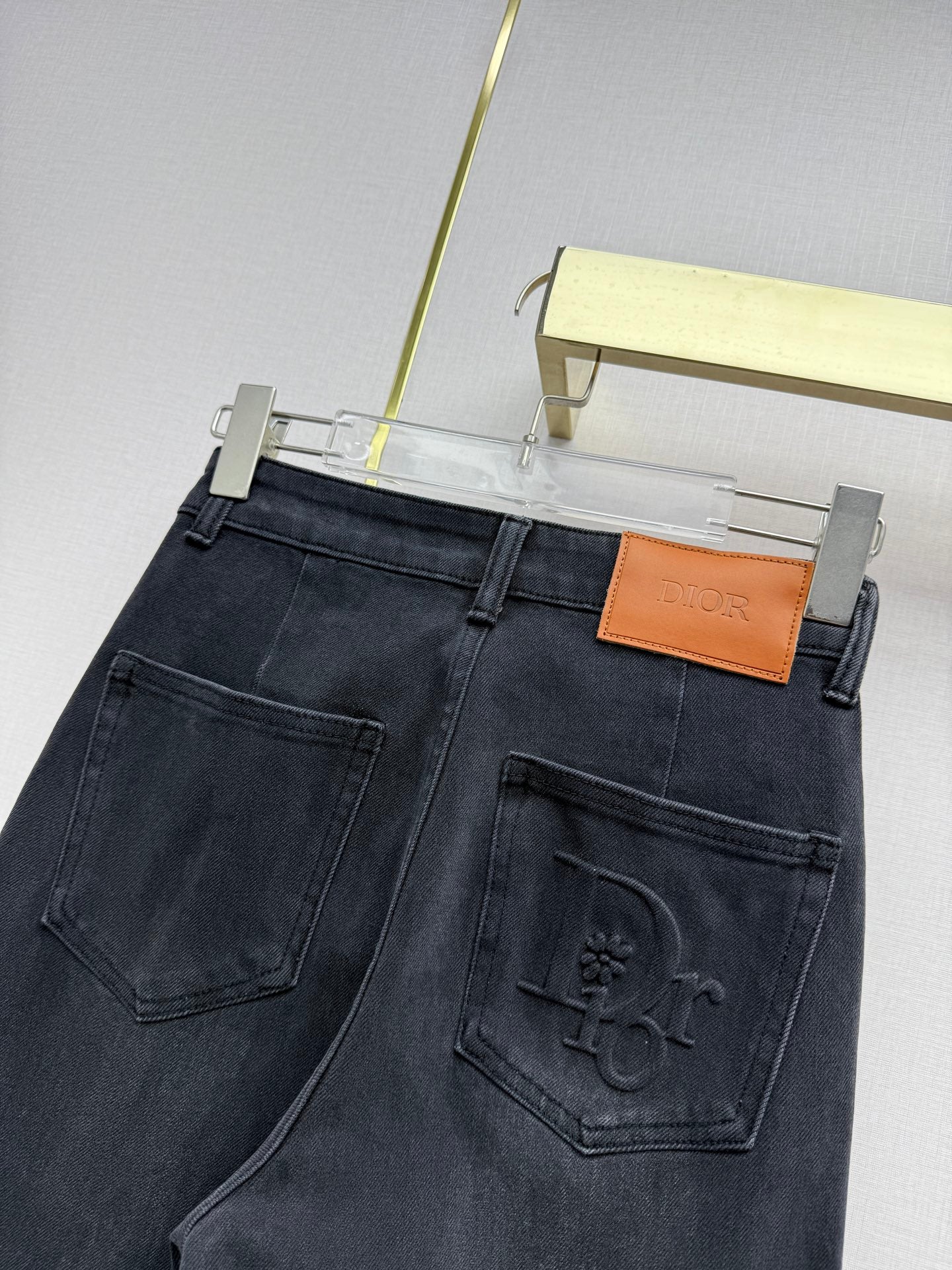 26NEW Straight Leg Jeans