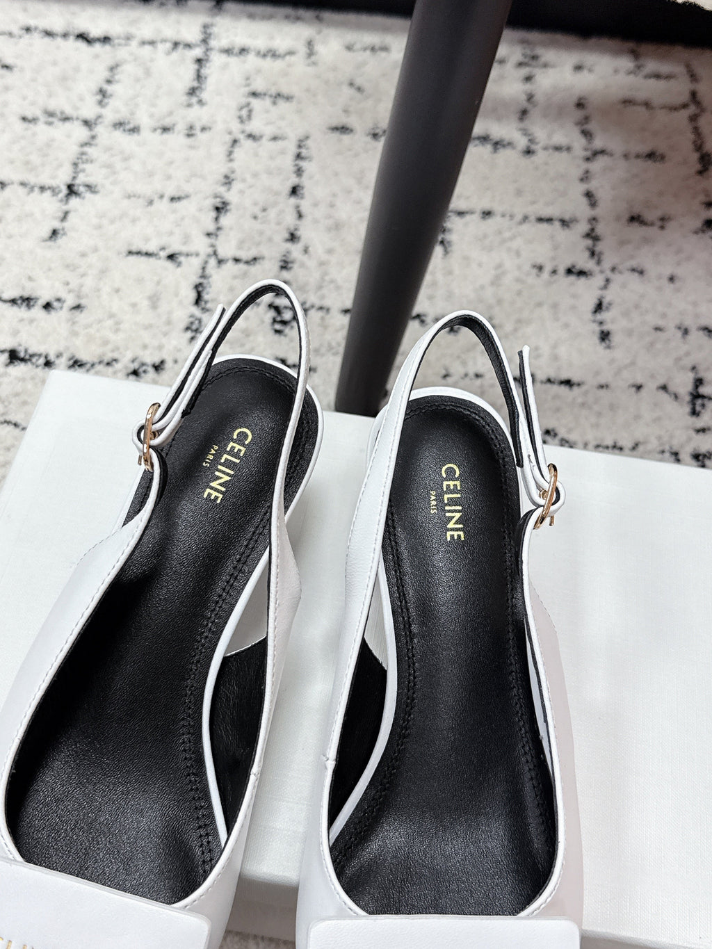 26NEW's signature open-toe buckle high heels