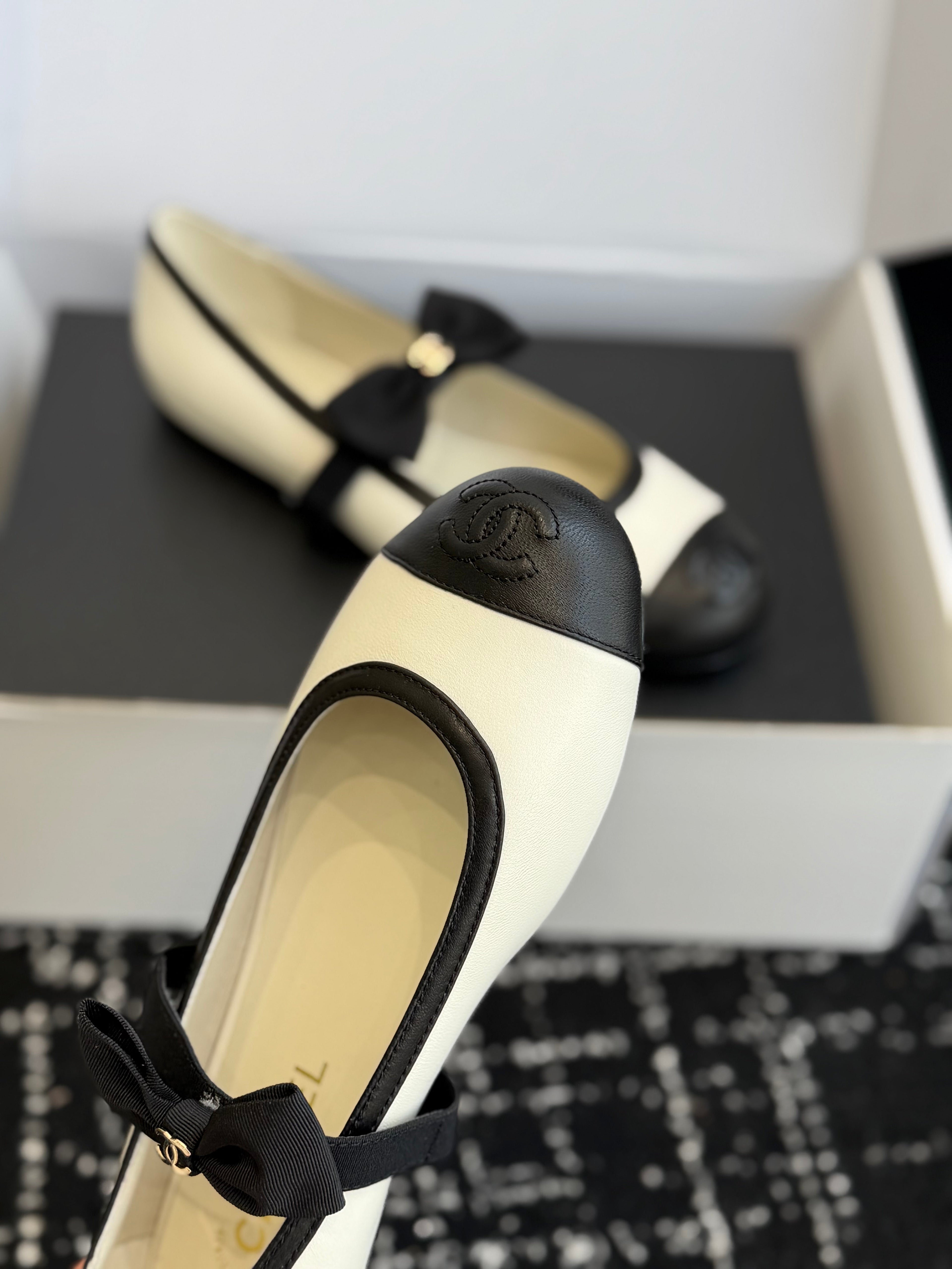 26NEW Spring/Summer runway Mary Jane shoes