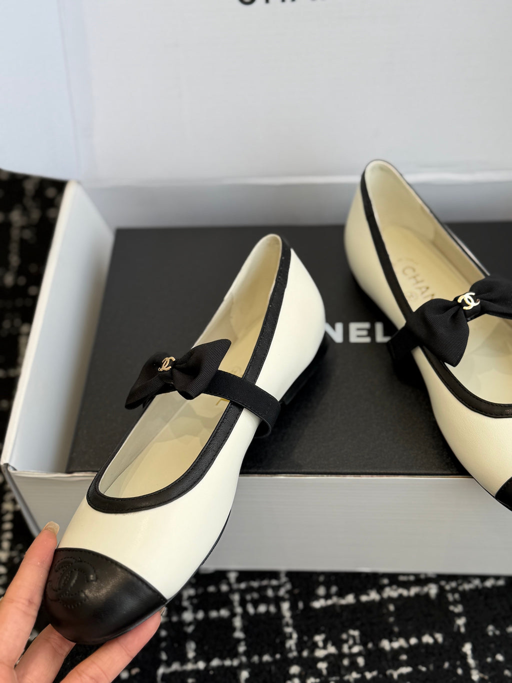 26NEW Spring/Summer runway Mary Jane shoes