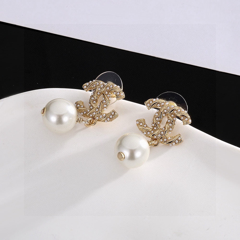 Braided Pearl Stud Earrings