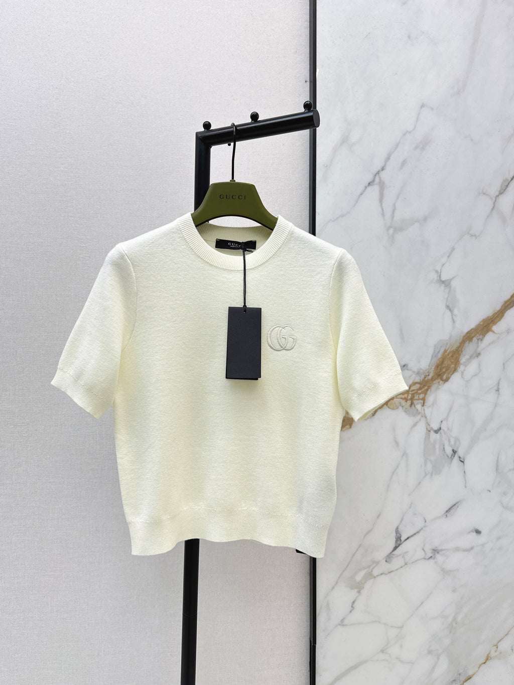 26NEW Embroidered Crew Neck Short Sleeve Sweater