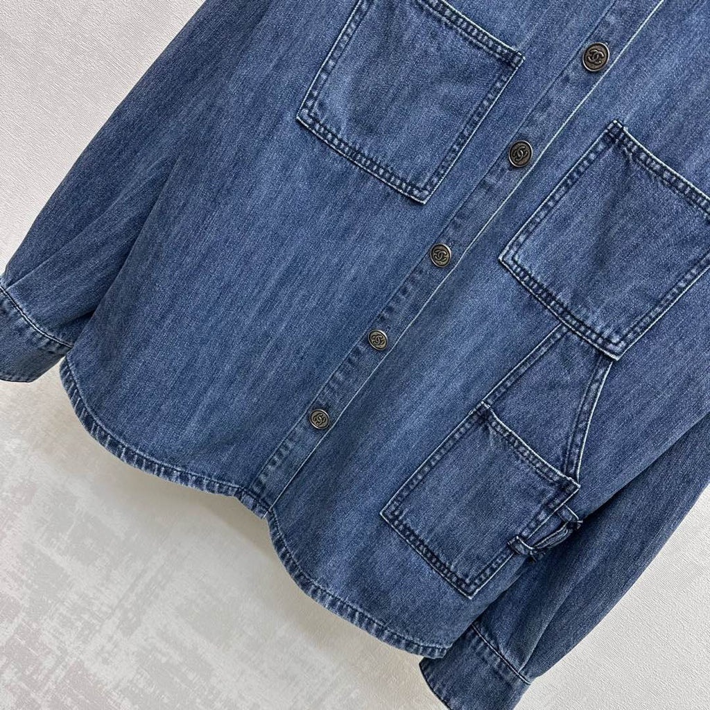 26NEW Letter Logo Denim Shirt