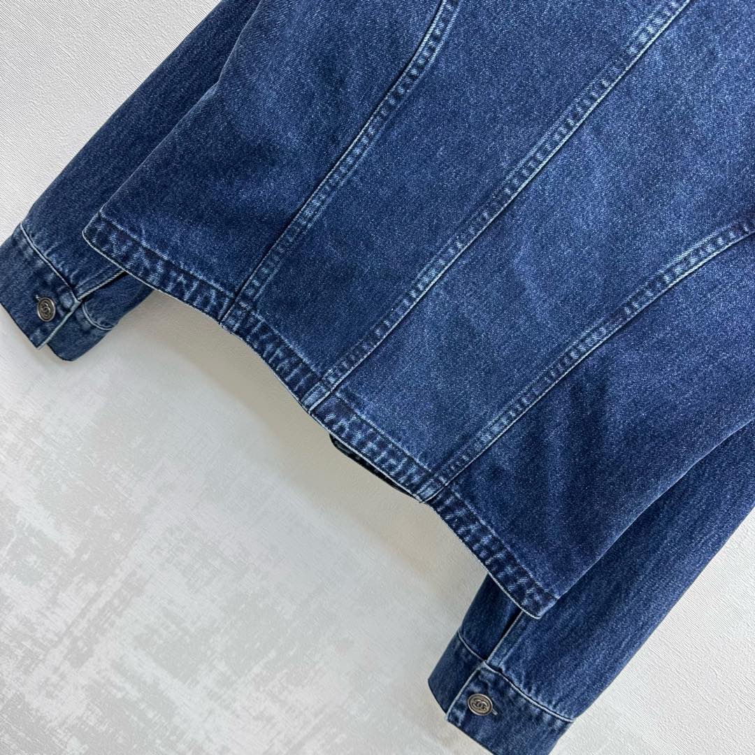26NEW Collared Slim Fit Denim Jacket