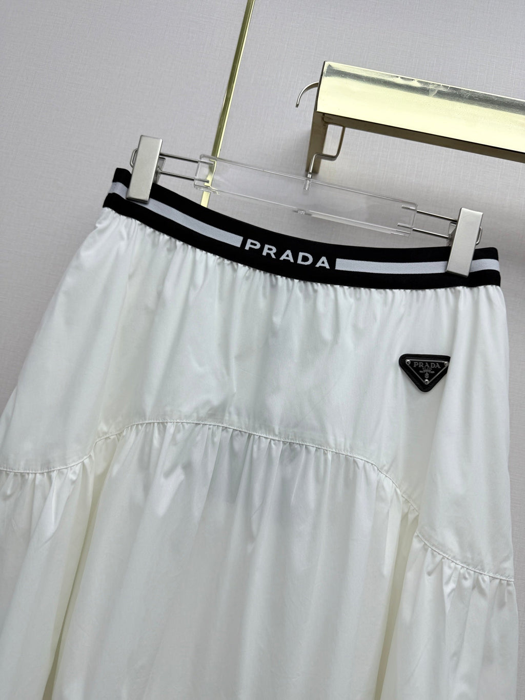 26NEW Elastic Waistband Midi Skirt