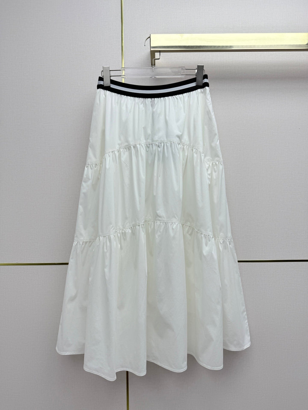 26NEW Elastic Waistband Midi Skirt