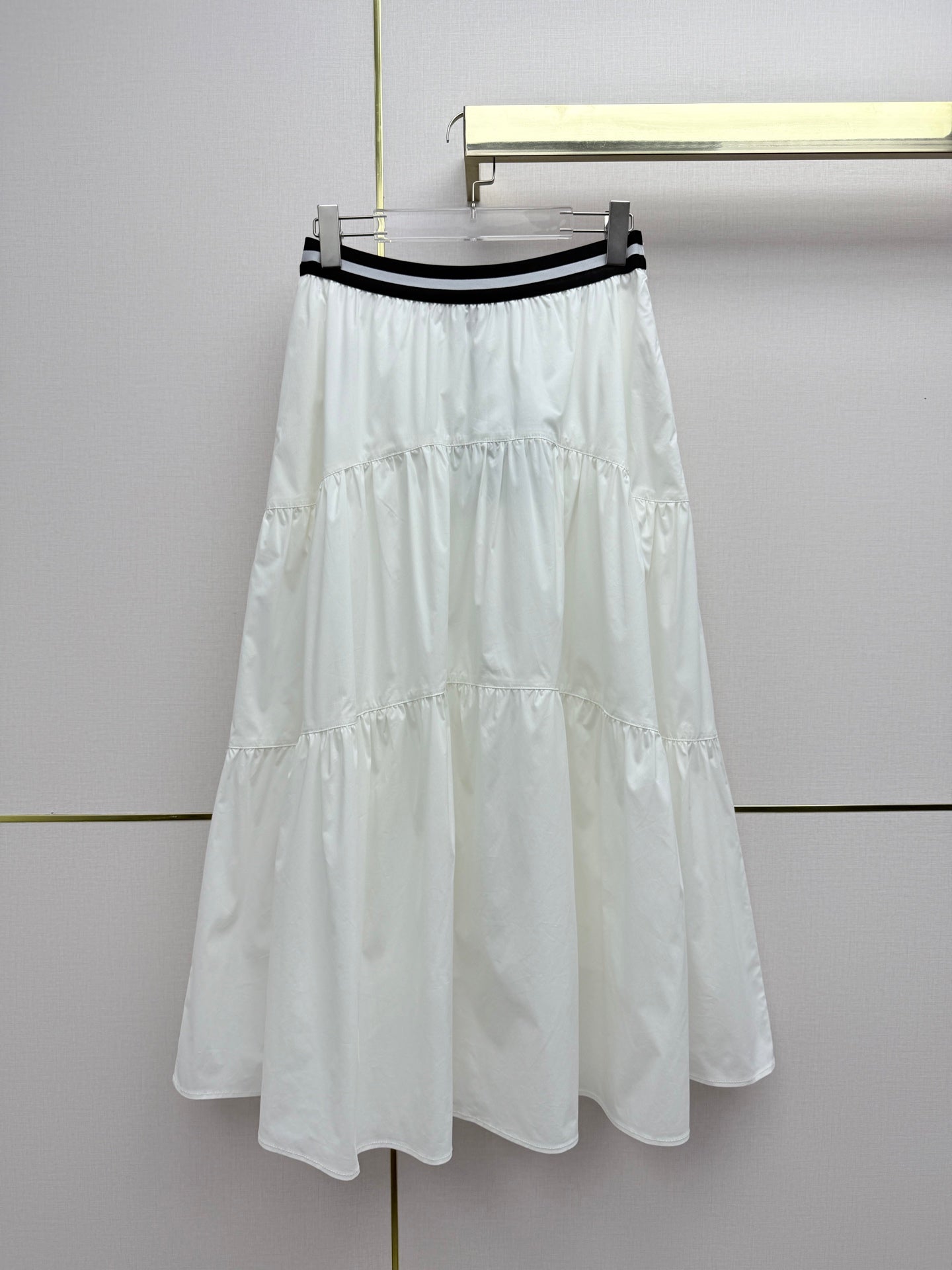 26NEW Elastic Waistband Midi Skirt