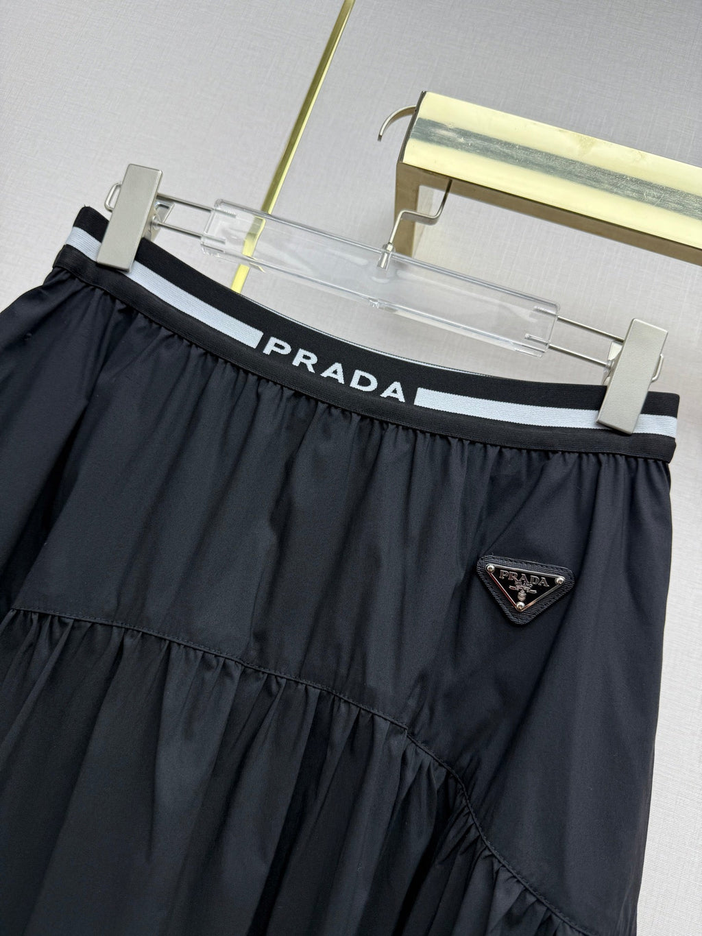26NEW Elastic Waistband Midi Skirt