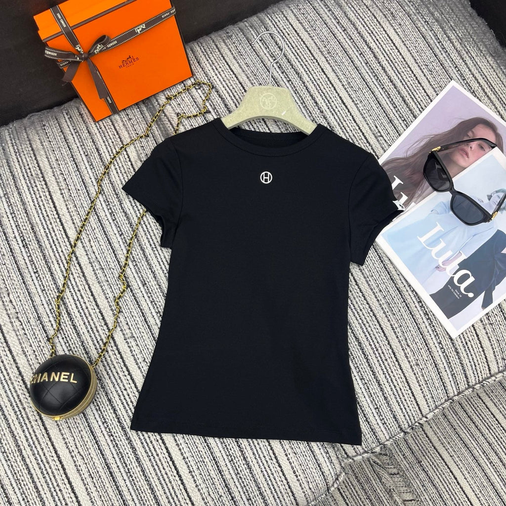 26NEW Letter-embellished Short-sleeved T-shirt