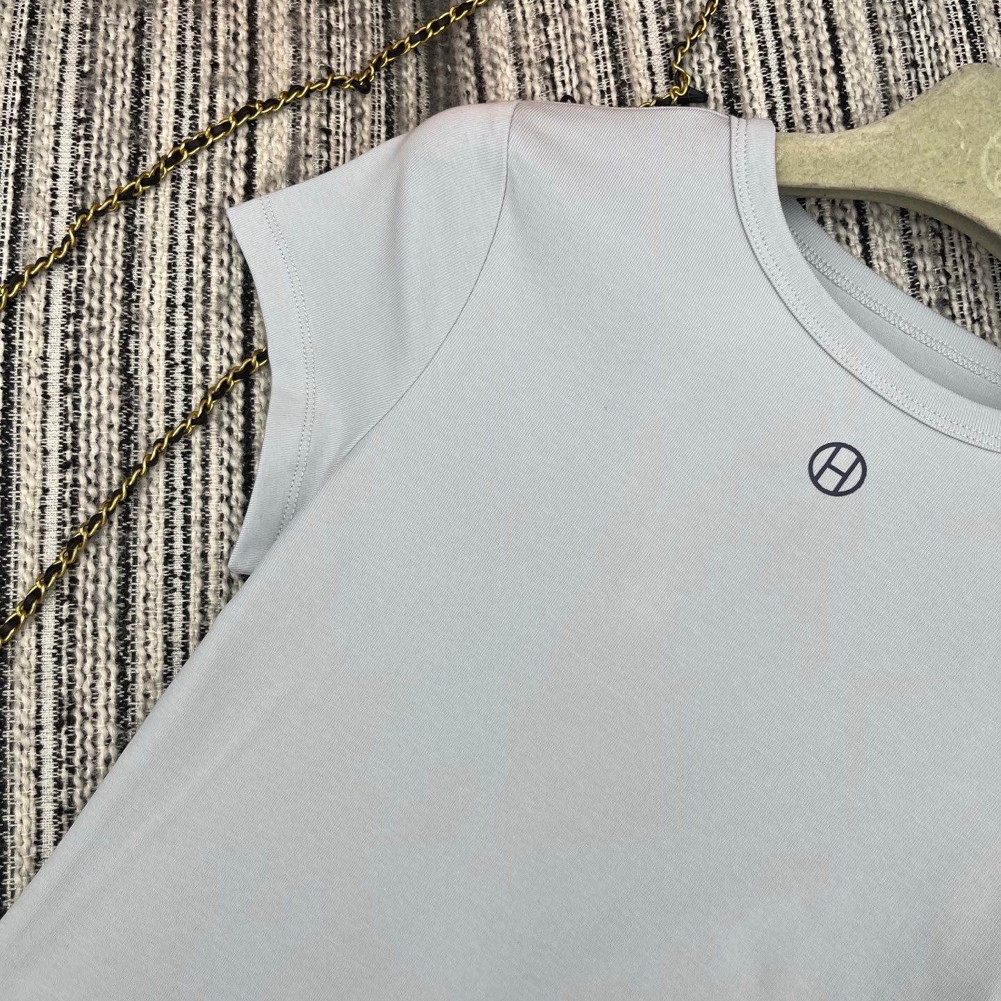 26NEW Letter-embellished Short-sleeved T-shirt