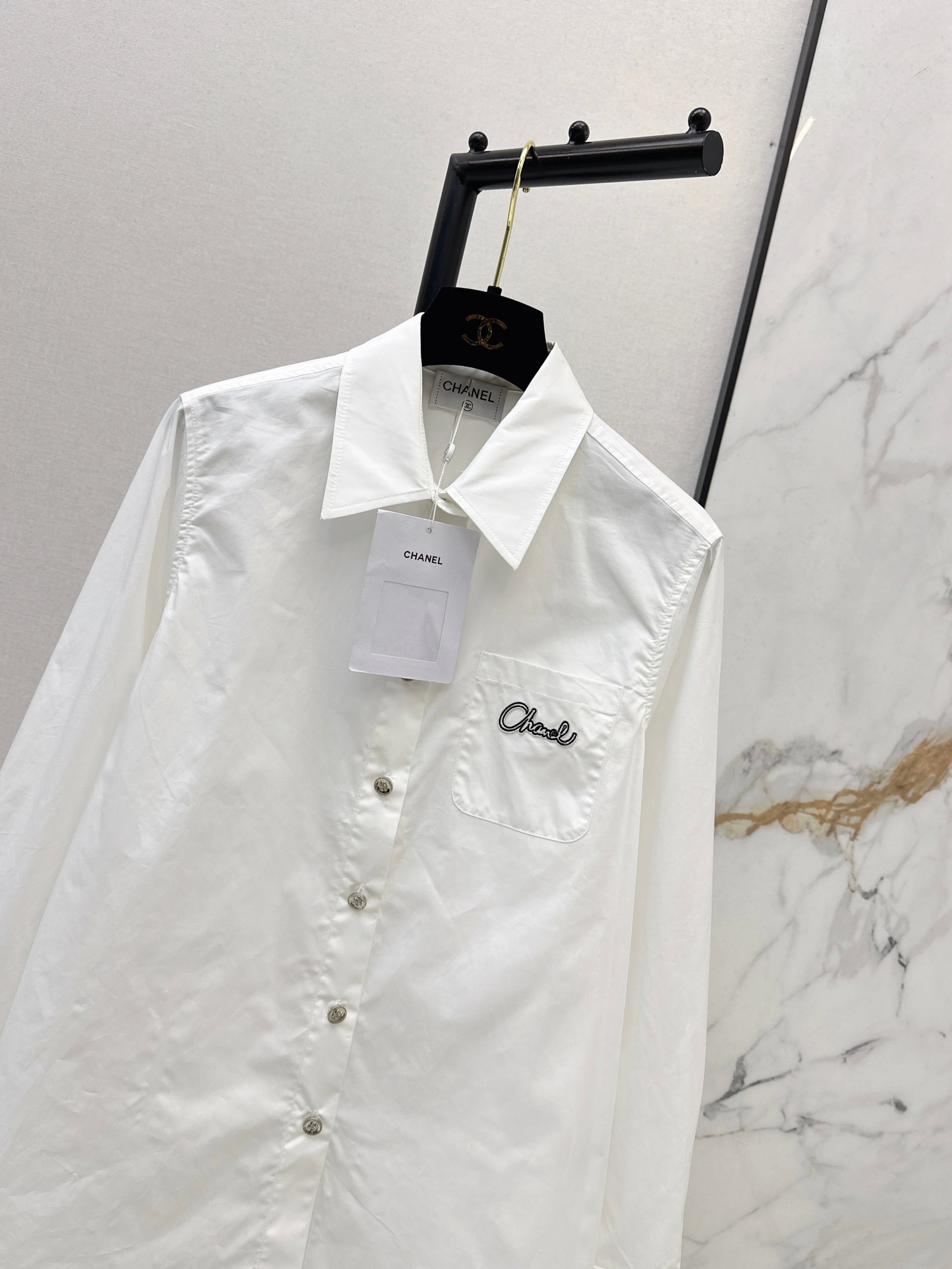 26NEW Letter Embroidery Cotton Shirt
