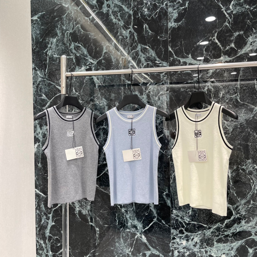 26NEW Knitted Vest, Crew Neck, Sleeveless