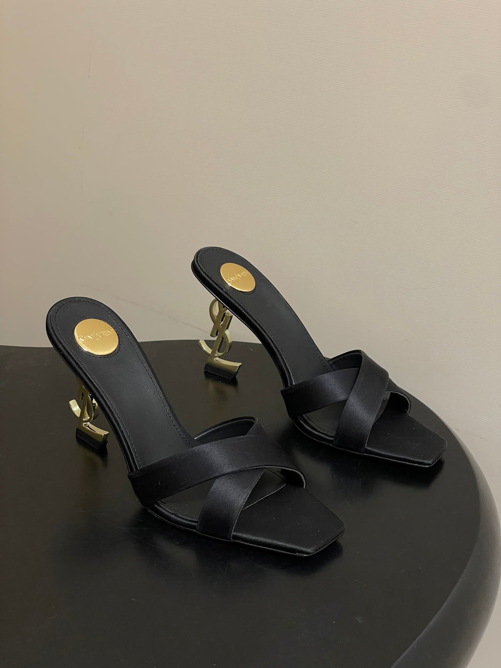 2026 Spring/Summer New Square Toe Cross Strap High-Heeled Sandals