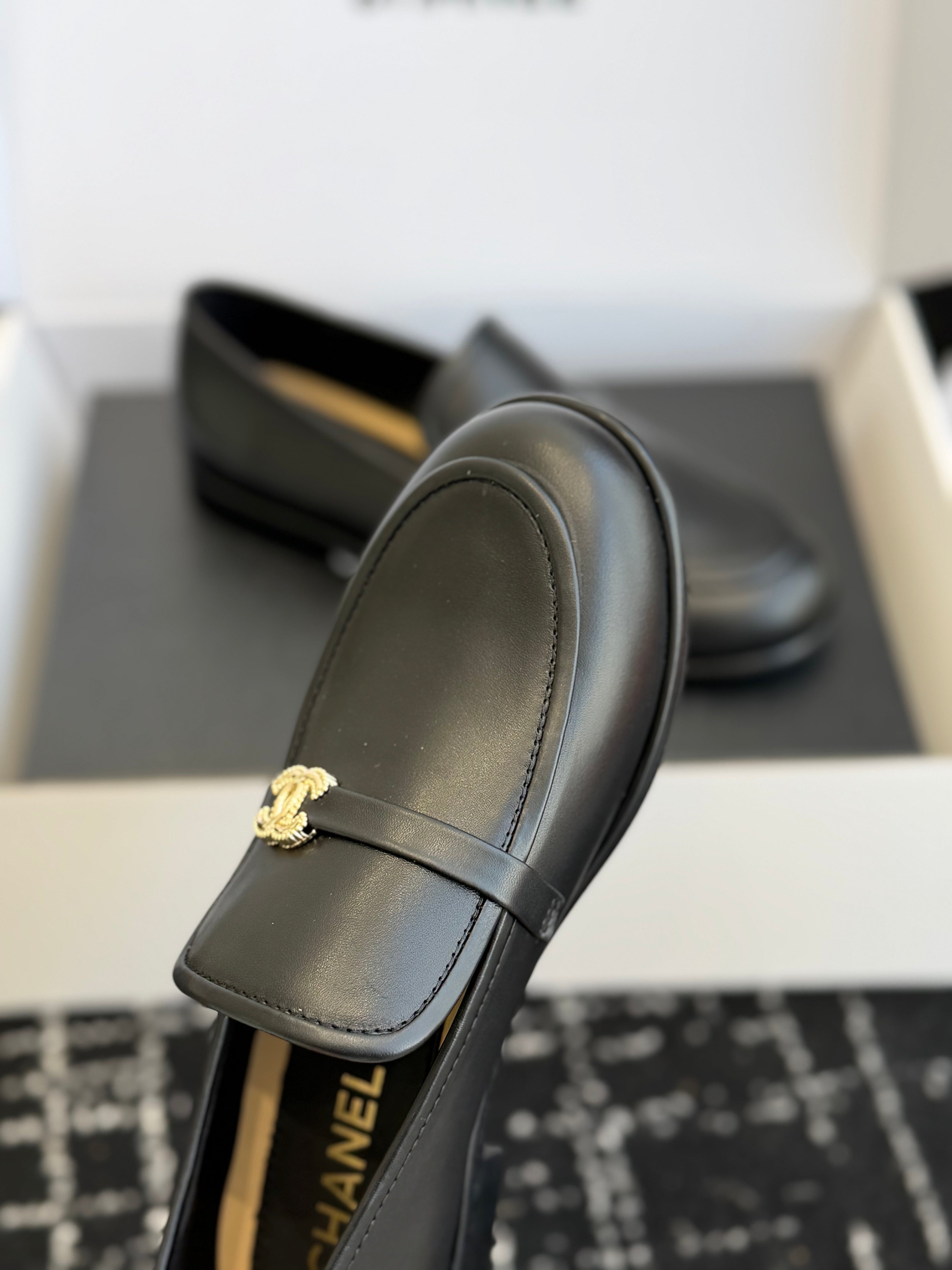26SS New Loafers