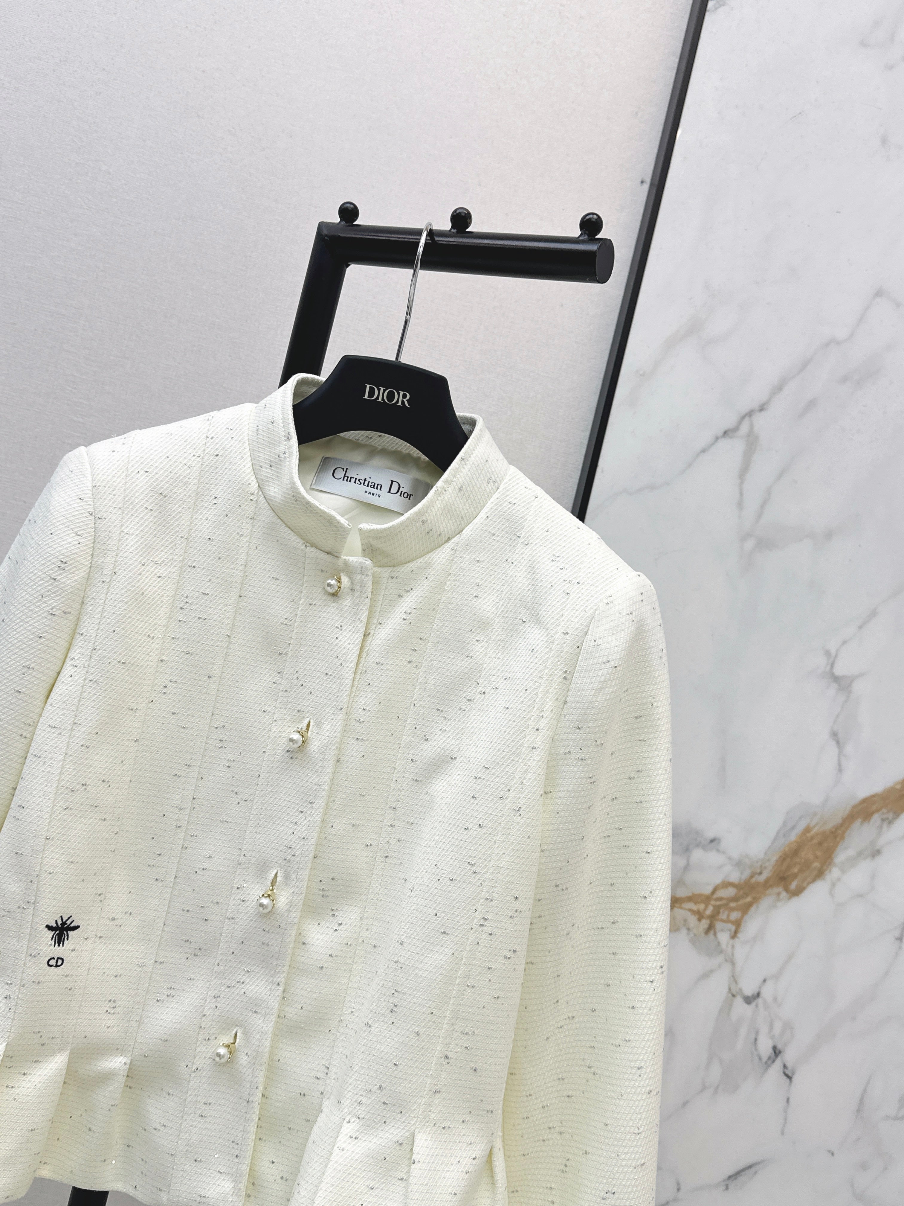 26SS Bee Embroidery Trim Stand Collar Elegant Coat