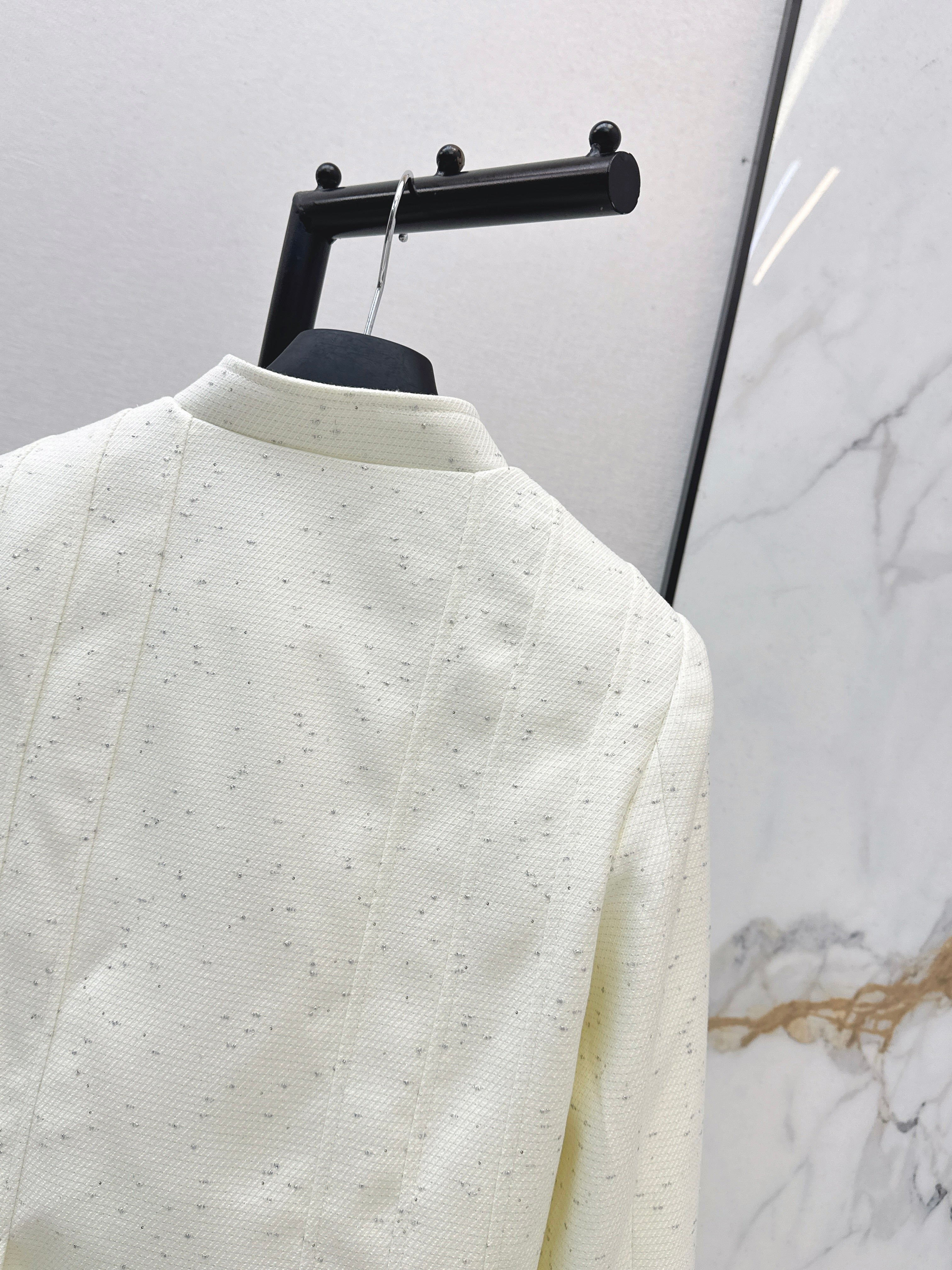 26SS Bee Embroidery Trim Stand Collar Elegant Coat
