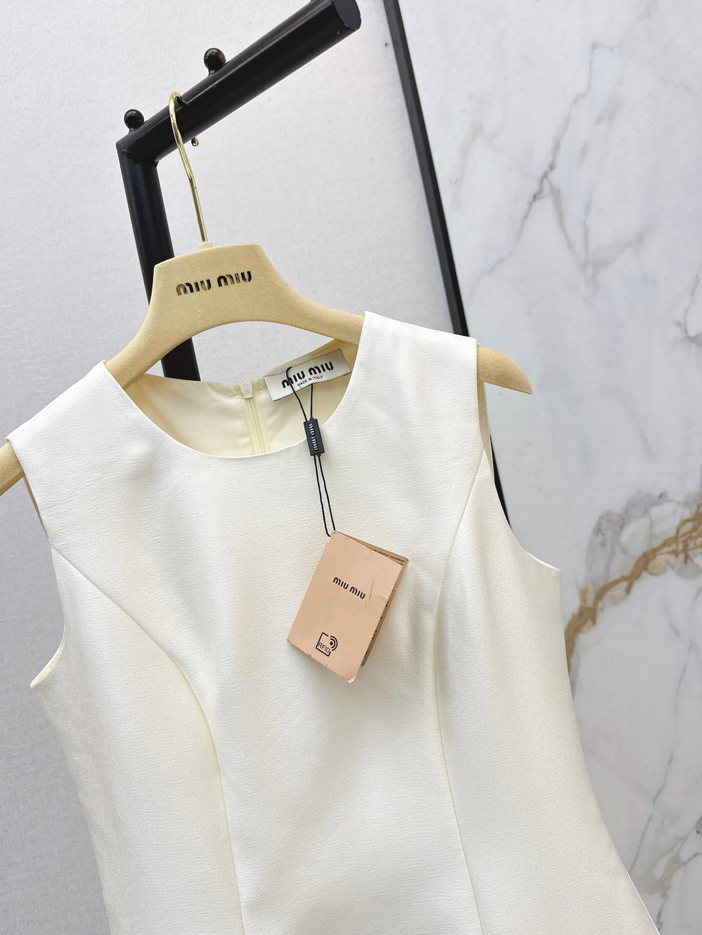 26SS Rhinestone Bow Sleeveless Dress